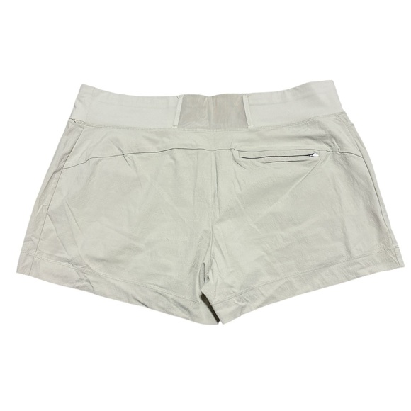 Athleta Trekkie North Shorts NWOT - Picture 4 of 6